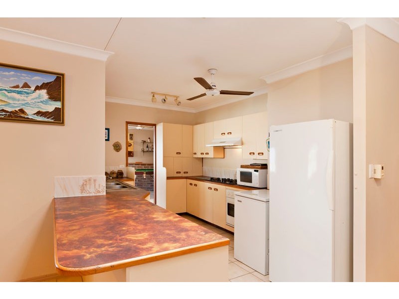 4 Delaney Close, Kanimbla QLD 4870