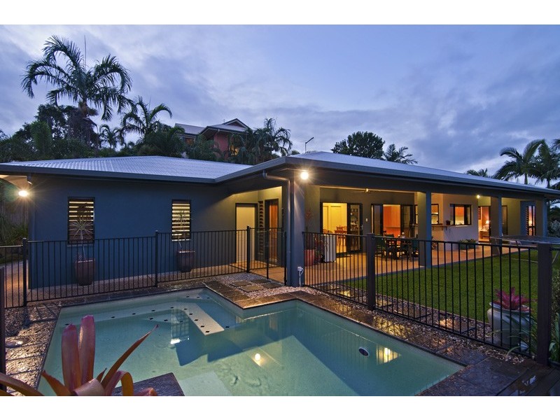 2 Jumna Close, Bentley Park QLD 4869