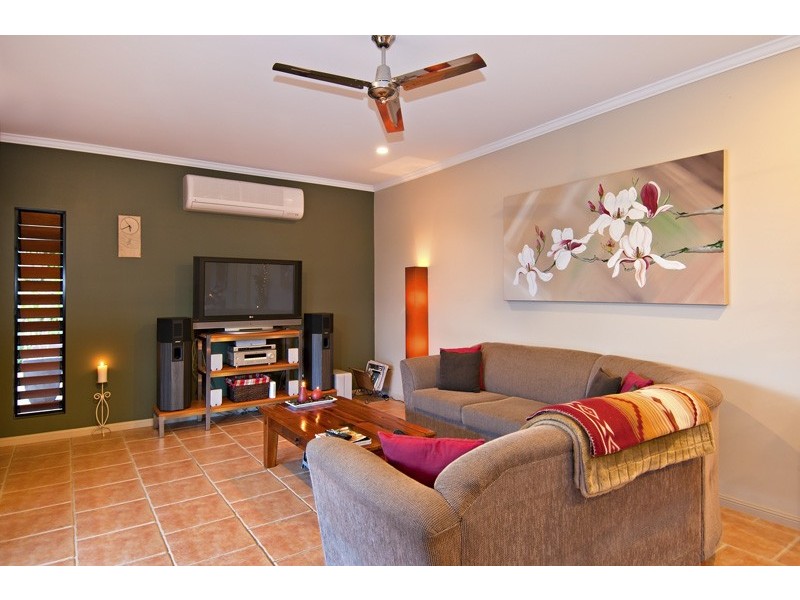 2 Jumna Close, Bentley Park QLD 4869