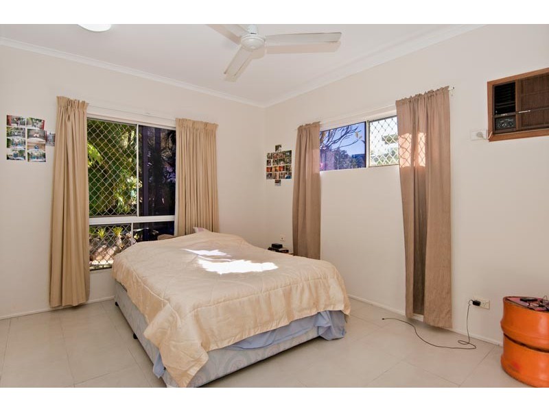 34  Cintra Street, Mount Sheridan QLD 4868