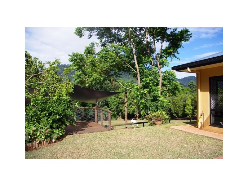 30 Chirio Drive, Redlynch QLD 4870