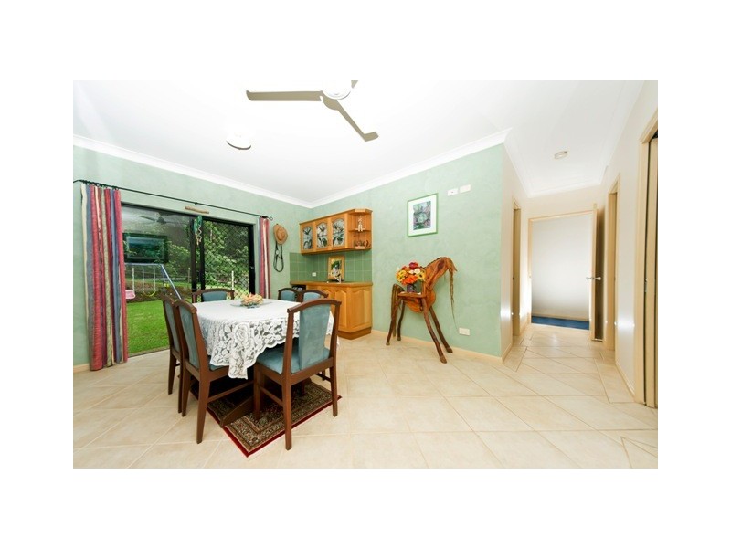 30 Chirio Drive, Redlynch QLD 4870