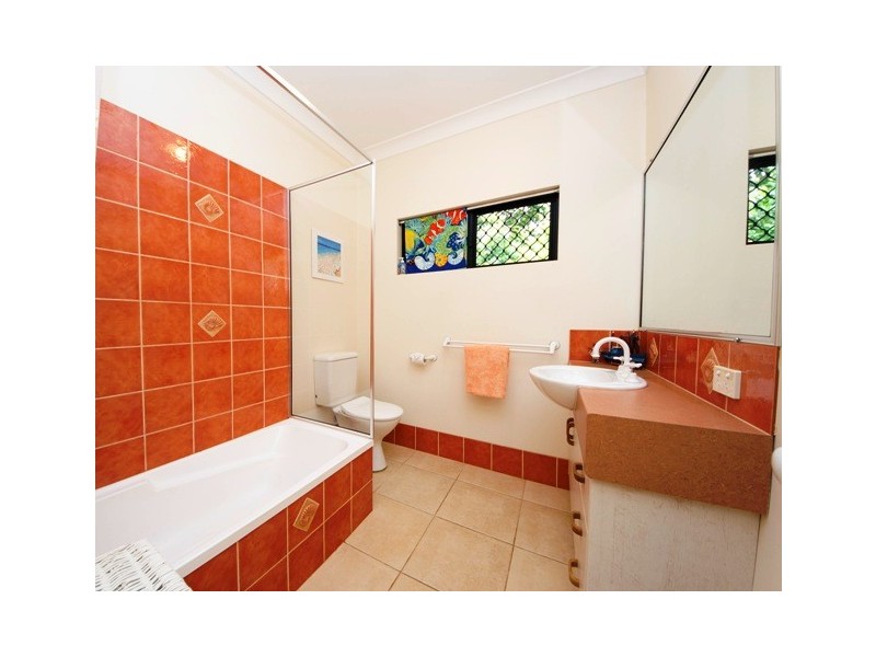 30 Chirio Drive, Redlynch QLD 4870