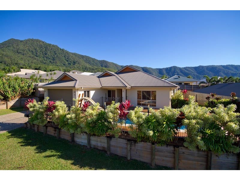 60 Fitzmaurice Drive, Bentley Park QLD 4869