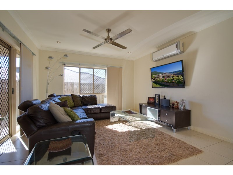 60 Fitzmaurice Drive, Bentley Park QLD 4869