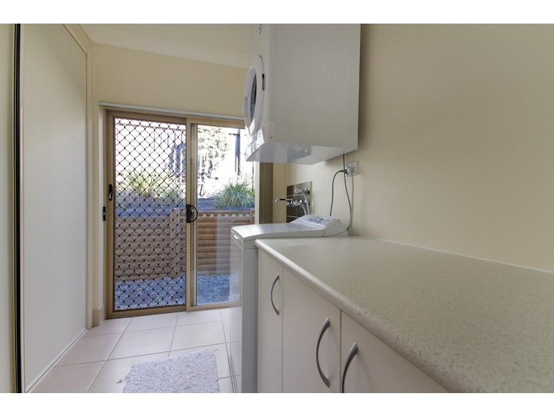 60 Fitzmaurice Drive, Bentley Park QLD 4869