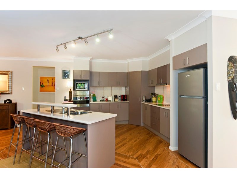 12 Bromell Close, Redlynch QLD 4870