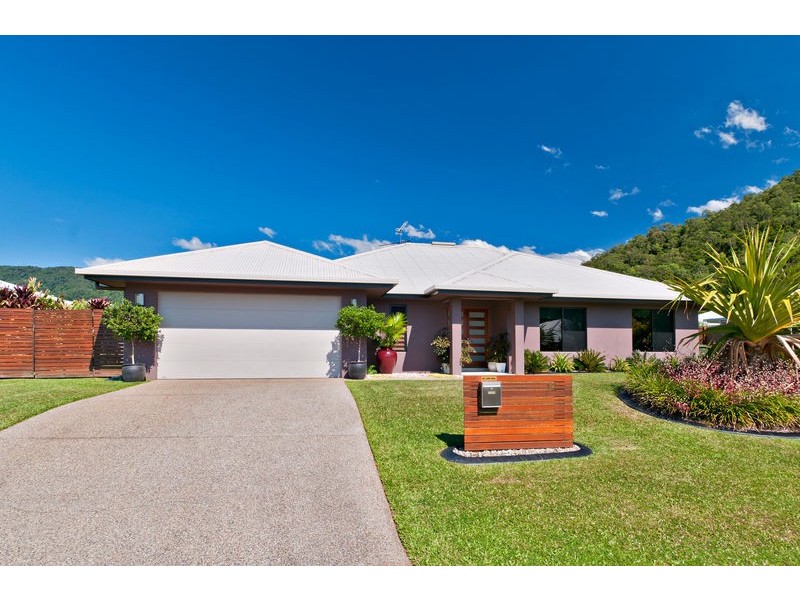 12 Bromell Close, Redlynch QLD 4870