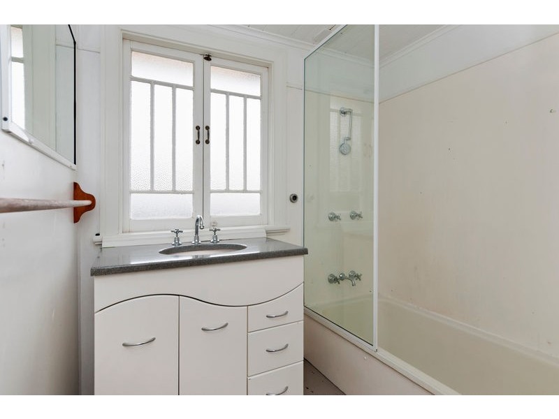 291 Severin Street, Parramatta Park QLD 4870