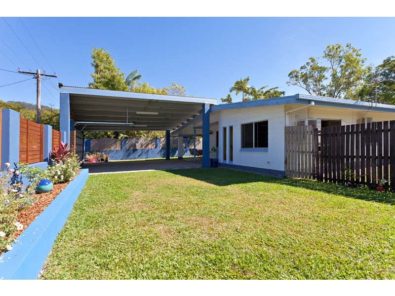 70 Macilwraith, Manoora QLD 4870