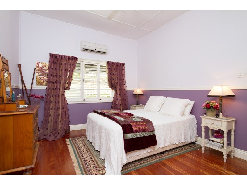 32 Walsh Street, Edge Hill QLD 4870