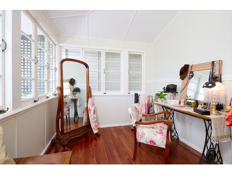 32 Walsh Street, Edge Hill QLD 4870