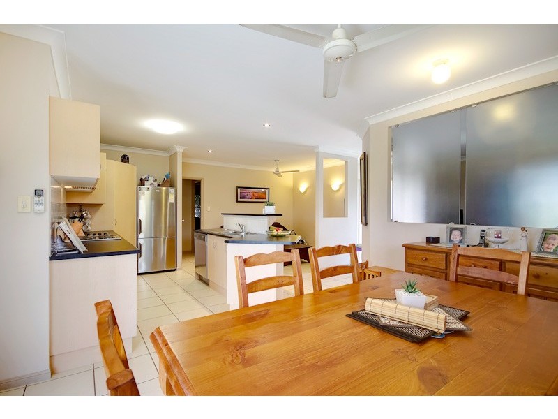 6  Rosemarkie Street, Edmonton QLD 4869