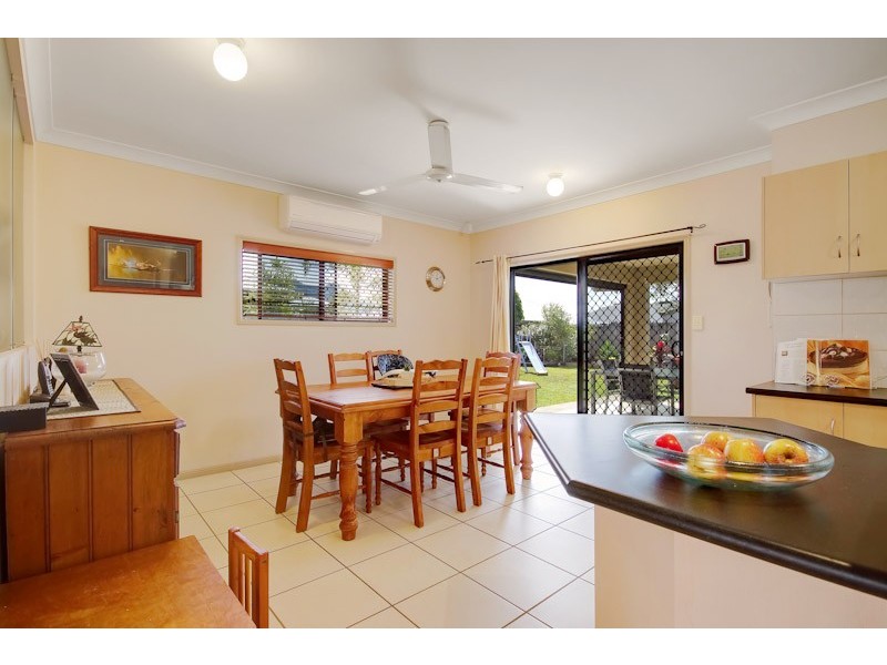 6  Rosemarkie Street, Edmonton QLD 4869