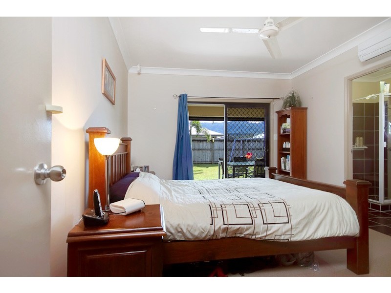 6  Rosemarkie Street, Edmonton QLD 4869