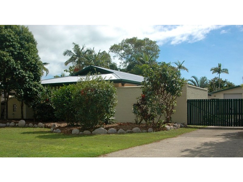 30 Derby Street, Yorkeys Knob QLD 4878