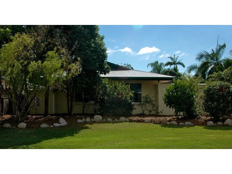 30 Derby Street, Yorkeys Knob QLD 4878