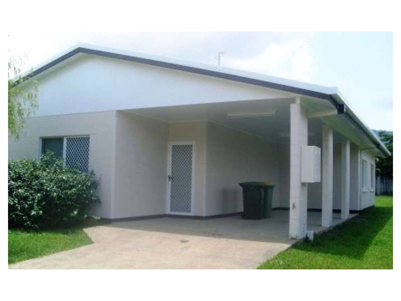 7 Pera Close, Bentley Park QLD 4869