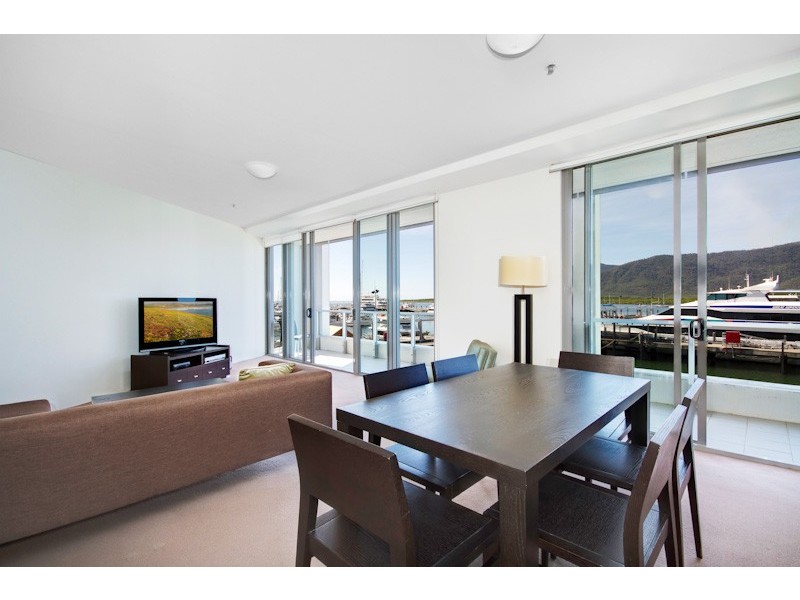 201/1 Marlin Parade, Cairns City QLD 4870