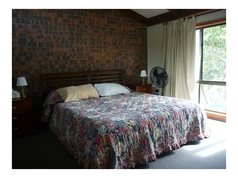 21 Park Avenue, Yungaburra QLD 4884