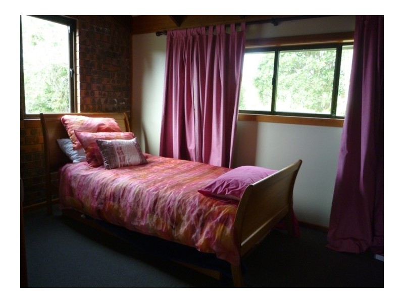 21 Park Avenue, Yungaburra QLD 4884