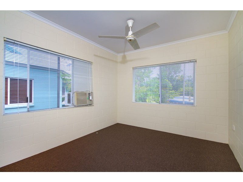 10/8 Kidston Street, Bungalow QLD 4870