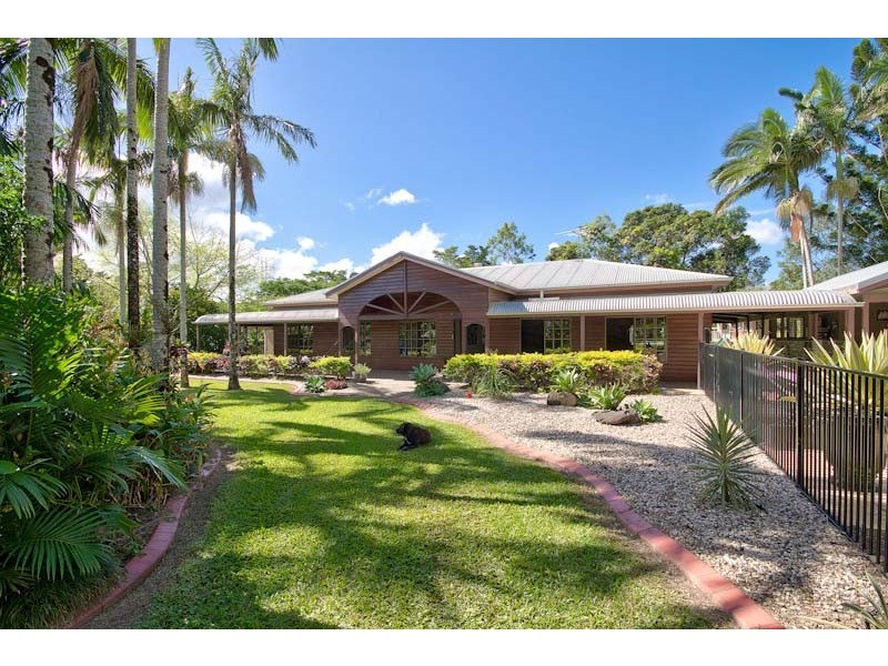 11a Karloo Close, Woree QLD 4868