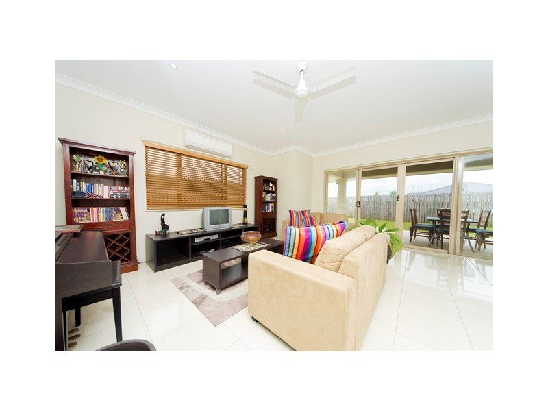 138 Fitzmaurice Drive, Bentley Park QLD 4869
