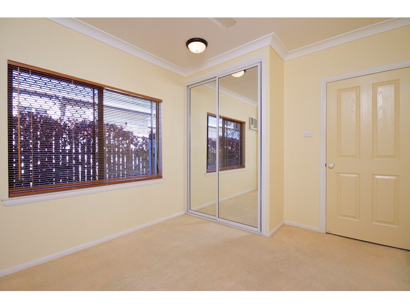 178  McFarlane Drive, Kanimbla QLD 4870