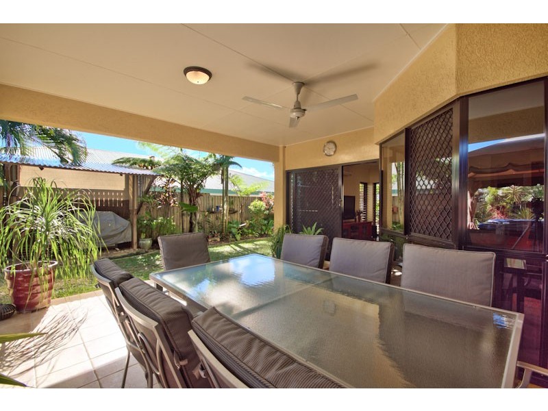 178  McFarlane Drive, Kanimbla QLD 4870