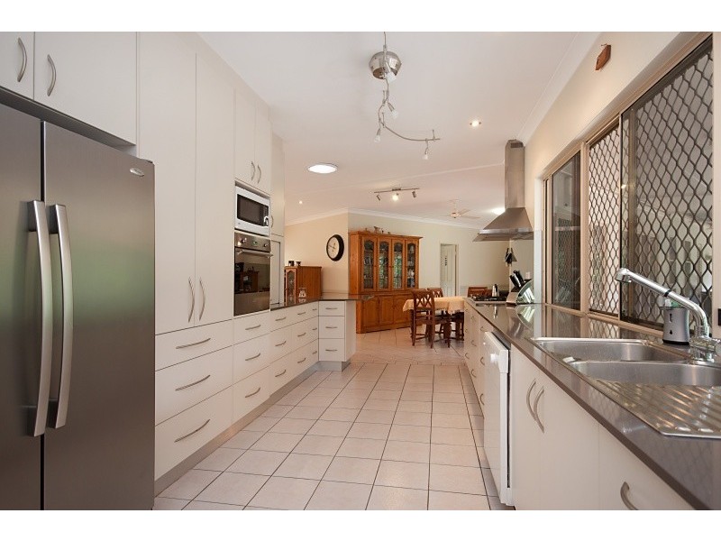 6-8 (Lot 83) Currunda Close, Redlynch QLD 4870