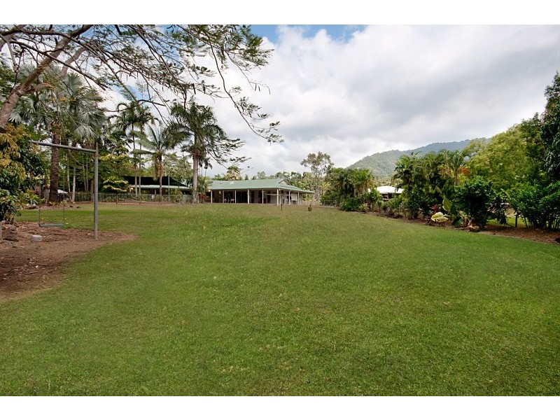 6-8 (Lot 83) Currunda Close, Redlynch QLD 4870