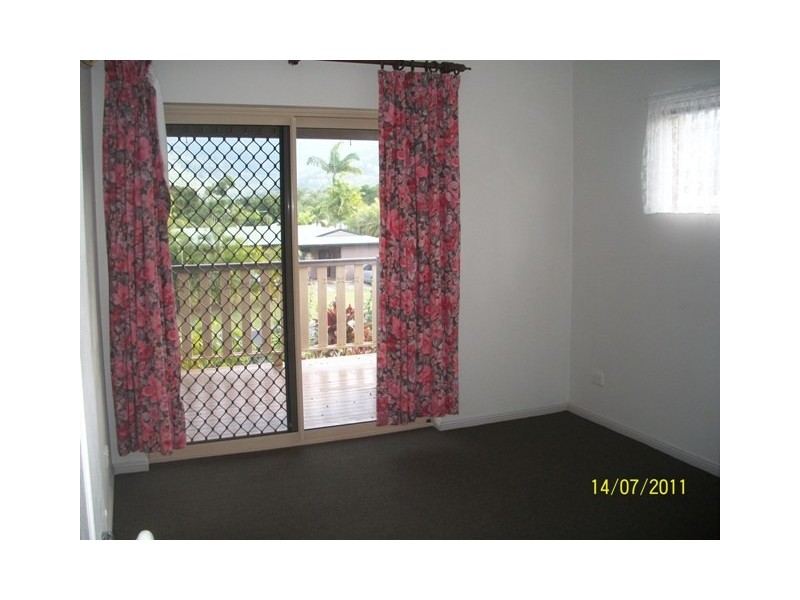 Bentley Park QLD 4869