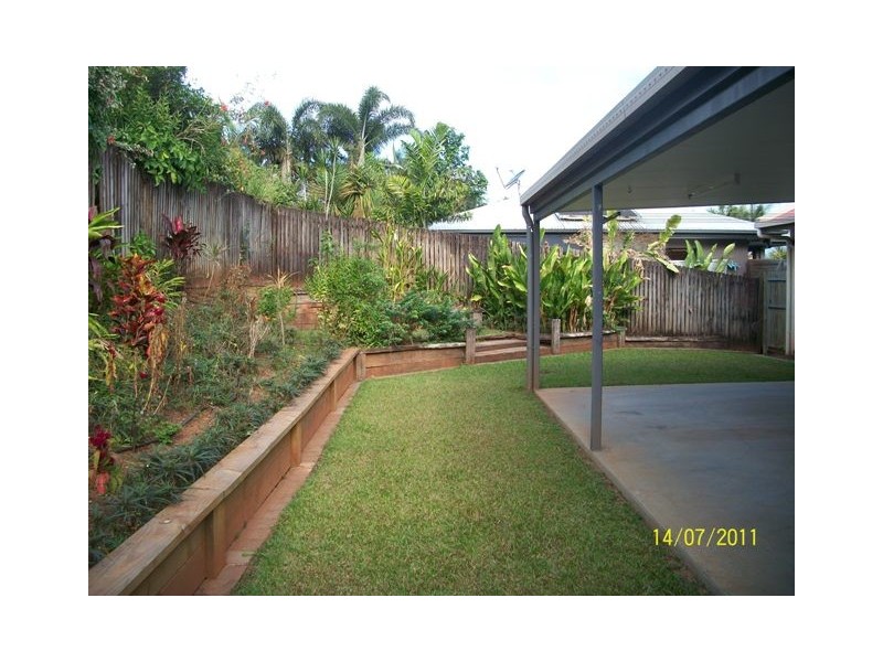Bentley Park QLD 4869