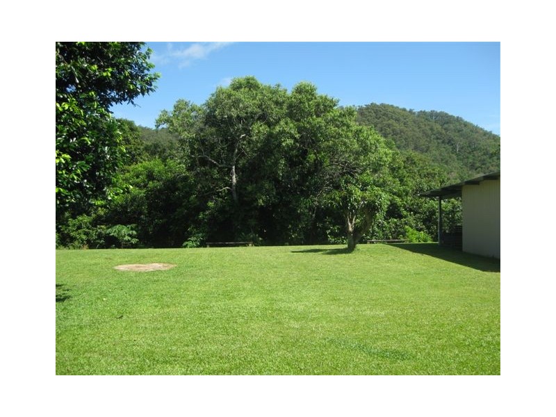 114 Maitland Road, Gordonvale QLD 4865