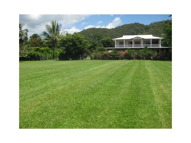 114 Maitland Road, Gordonvale QLD 4865