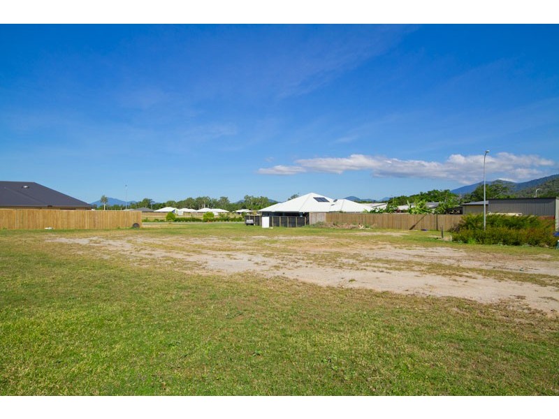 22 Starboard Street, Trinity Beach QLD 4879