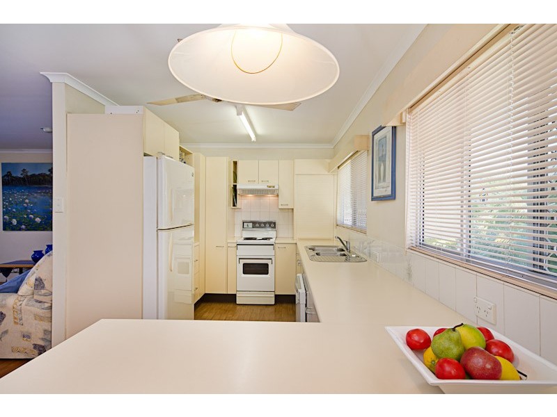 77  Birch Street, Manunda QLD 4870