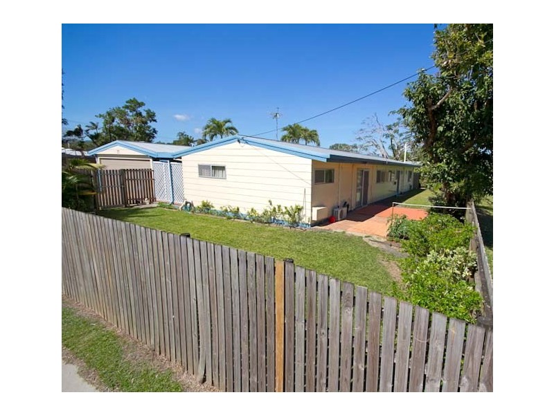 77  Birch Street, Manunda QLD 4870