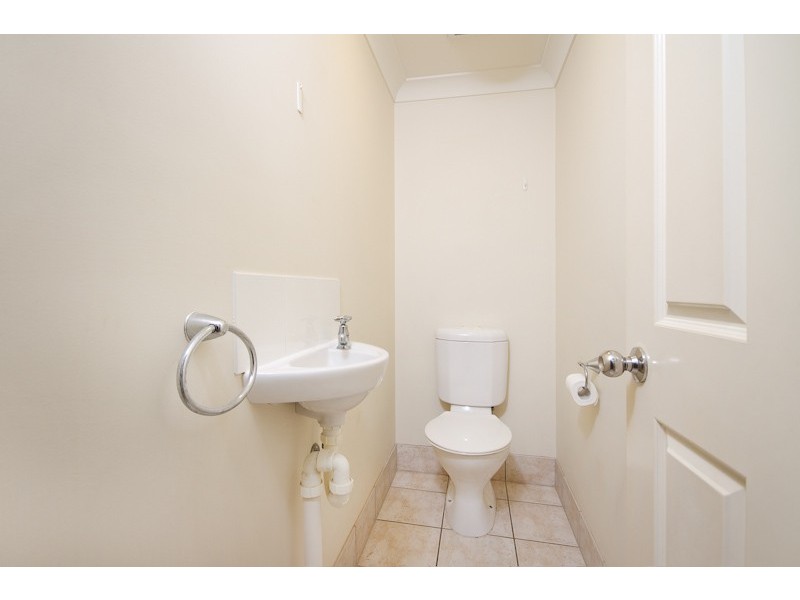 1/37 Loretta Avenue, Woree QLD 4868