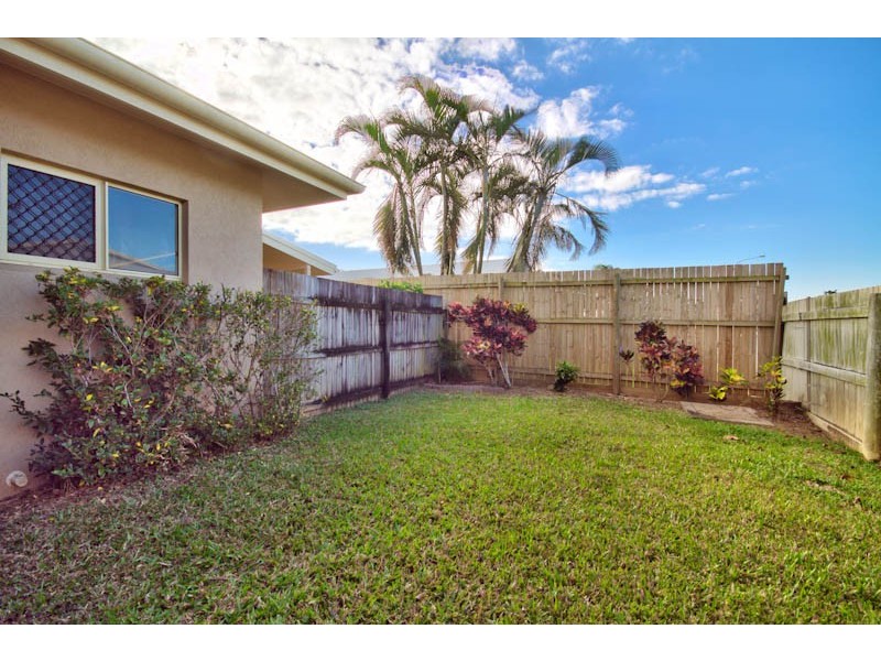 1/37 Loretta Avenue, Woree QLD 4868