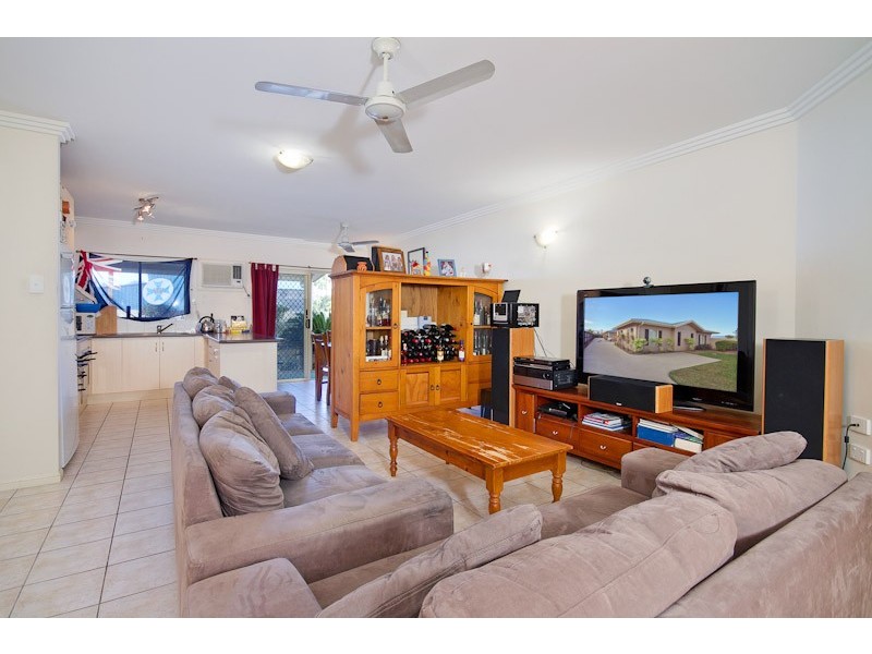 3/37 Loretta Avenue, Woree QLD 4868