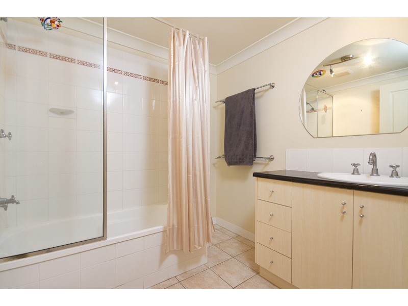 3/37 Loretta Avenue, Woree QLD 4868