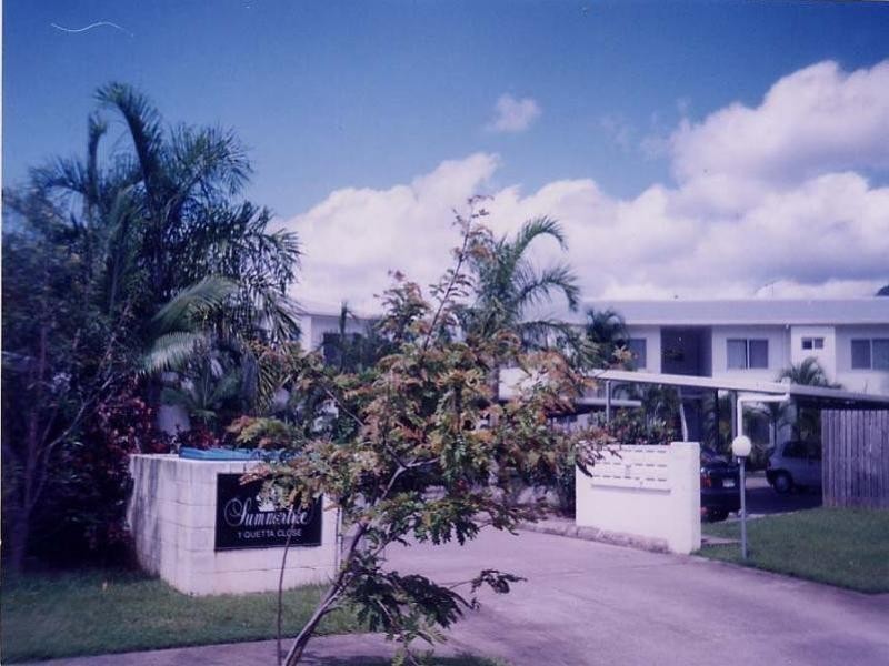 Manoora QLD 4870