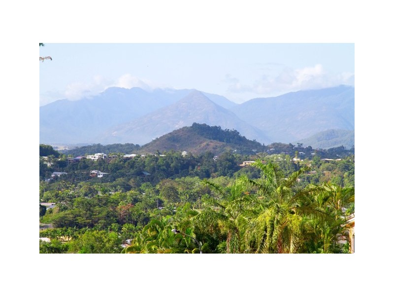 59 Summer Hill Drive, City View, Mooroobool QLD 4870