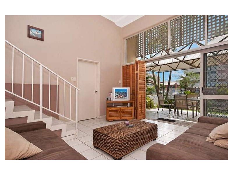 6/208 Grafton Street, Cairns North QLD 4870