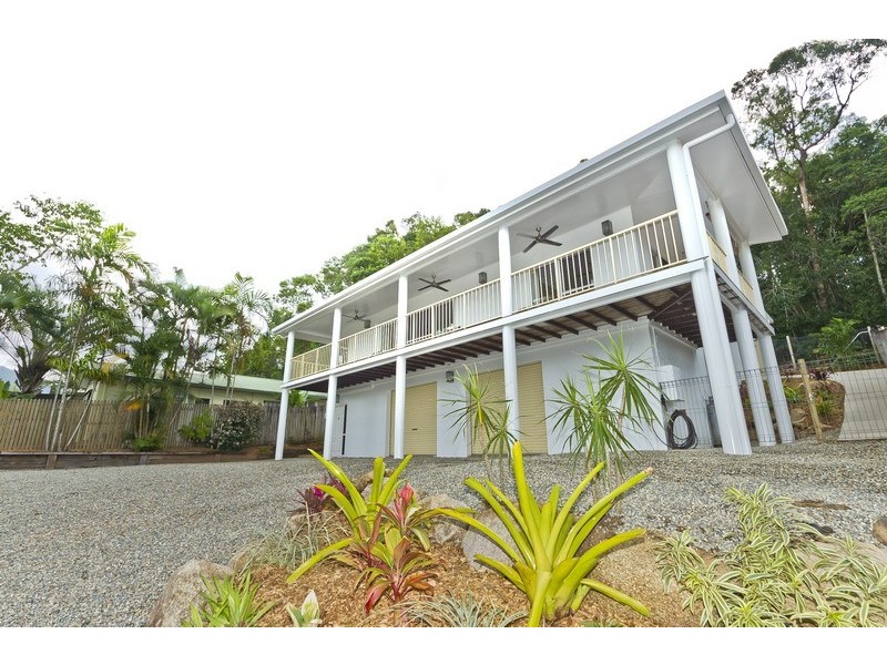 5 Thornton Court, White Rock QLD 4868