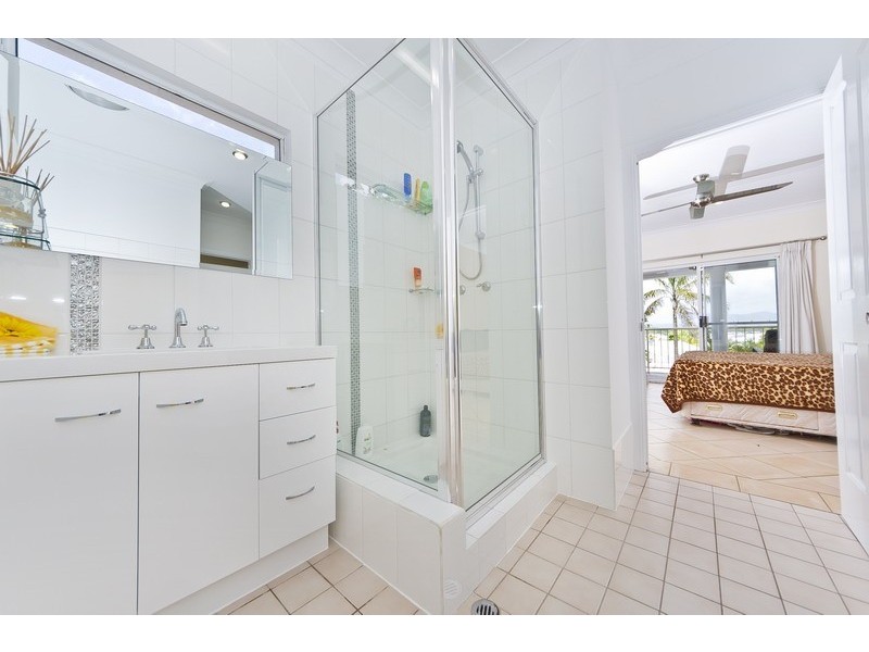 5 Thornton Court, White Rock QLD 4868