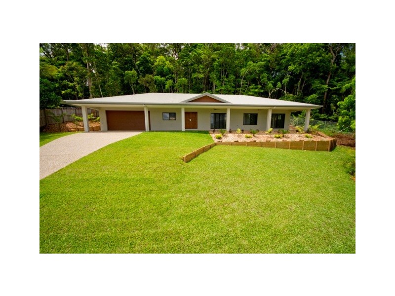 7 Yates Court, White Rock QLD 4868