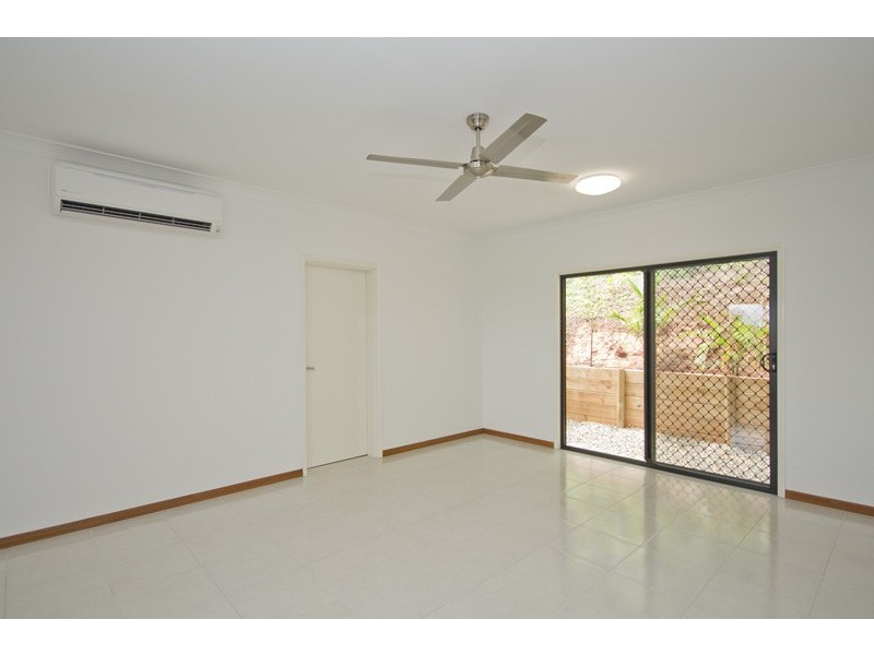 7 Yates Court, White Rock QLD 4868